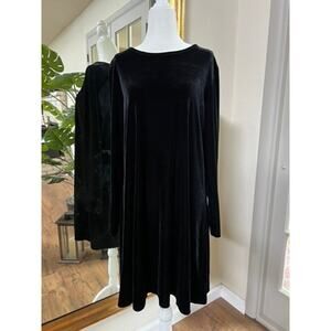 K.C. Spencer Women's Black Velvet Dress Long Sleeve Photo for Measurement